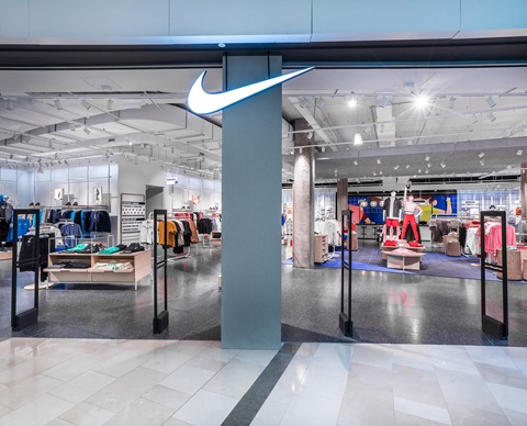 Madrid nike store best sale