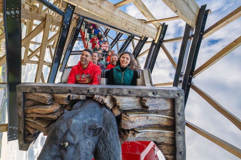 father-daughter-roller-coaster-hersheypark.jpg