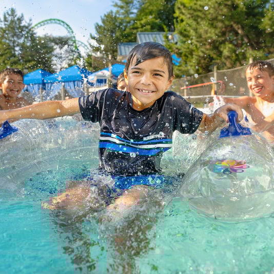 boys-splashing-and-riding-intercoastal-waterway-lazy-river.jpg