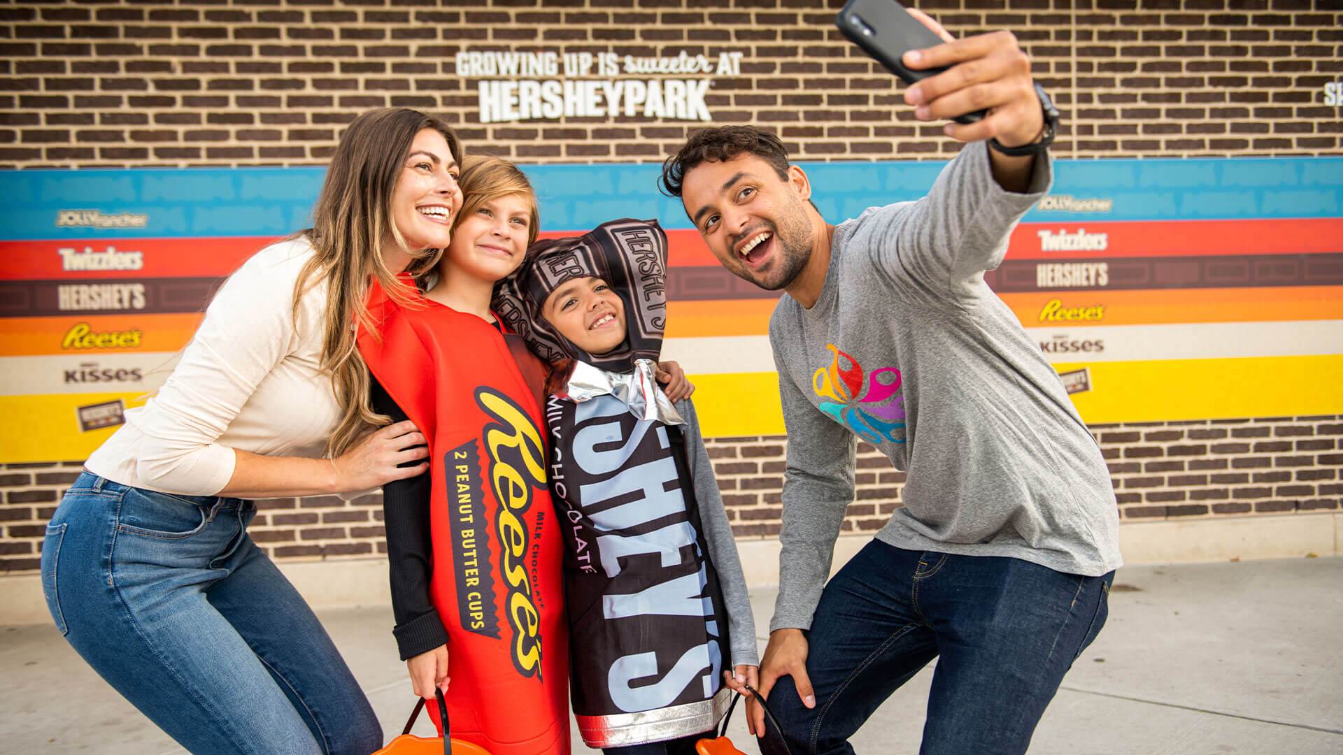 family-taking-selfies-during-hersheypark-halloween.jpg