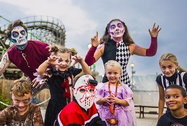 halloween-characters-and-kids-at-hersheypark.jpg