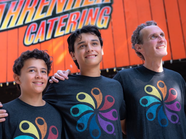 Fahrenheit_catering_dad_teens.jpg