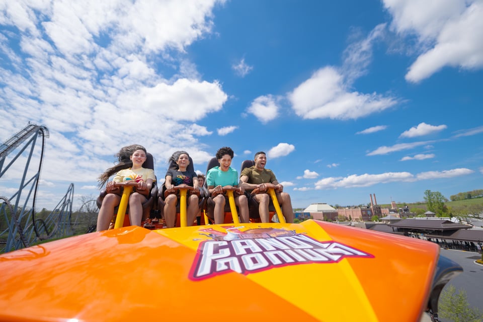 Family-on-Candymonium-roller-coaster.jpg