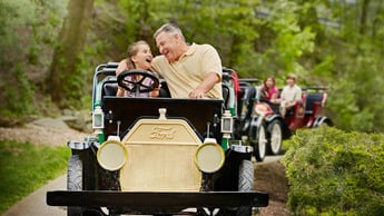 turnpike_grandpa_littlegirl.jpg