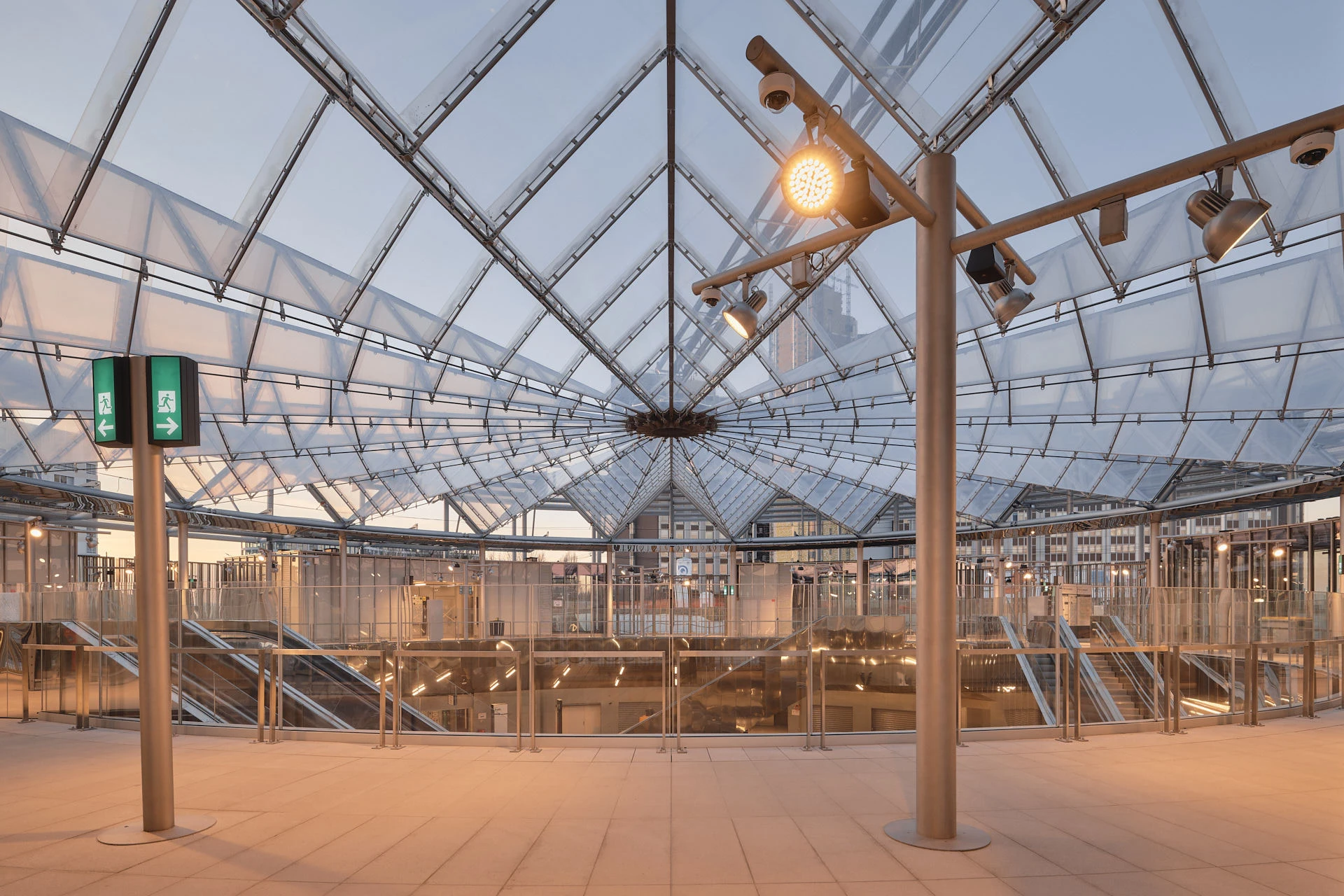 Bouygues Construction | Gare Villejuif - Gustave Roussy