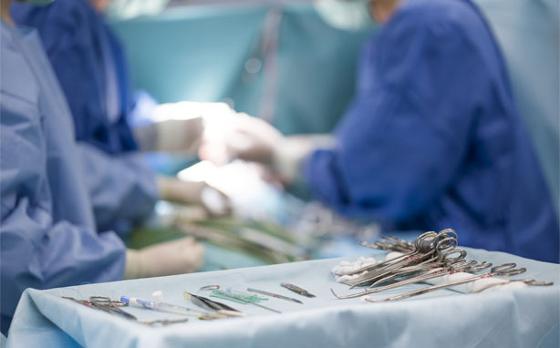 large card/compare_surgical_services