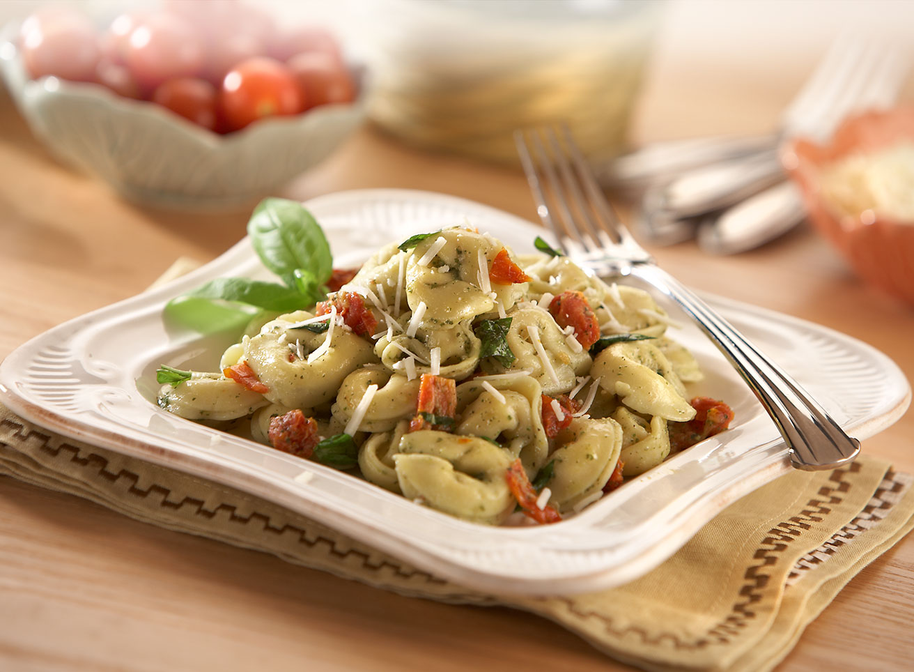 Performancefoodservice-suppliers_Rosina_BreadedEggplant-heroHalf/Performancefoodservice-suppliers_Rosina_PestoSundriedTomTortellini-heroHalf