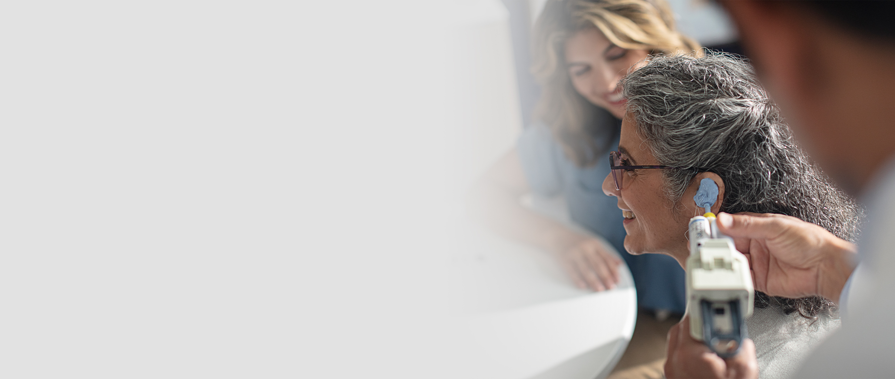 hero/hearing-aids-picasso-wbst2815