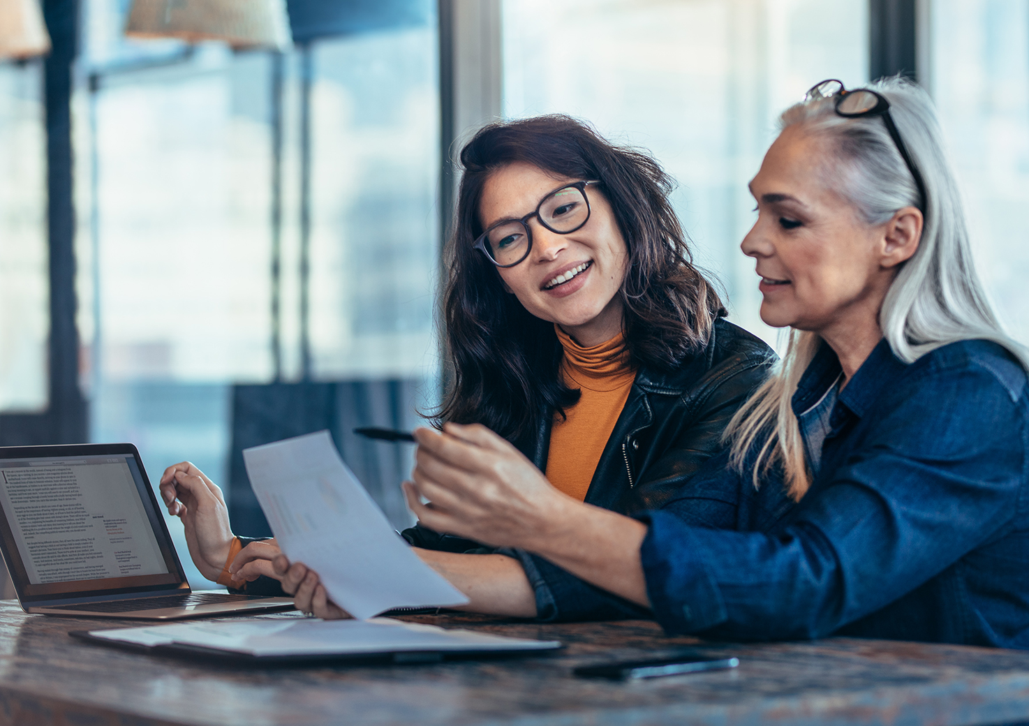 StarkeyProUK/hero-marketing-wbst2892-mobile