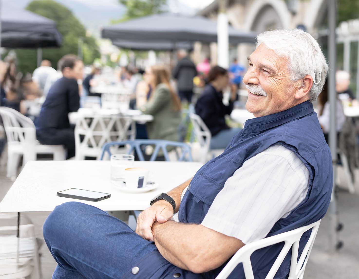 hero/hero_med_el_birch_mobile_WBST2878