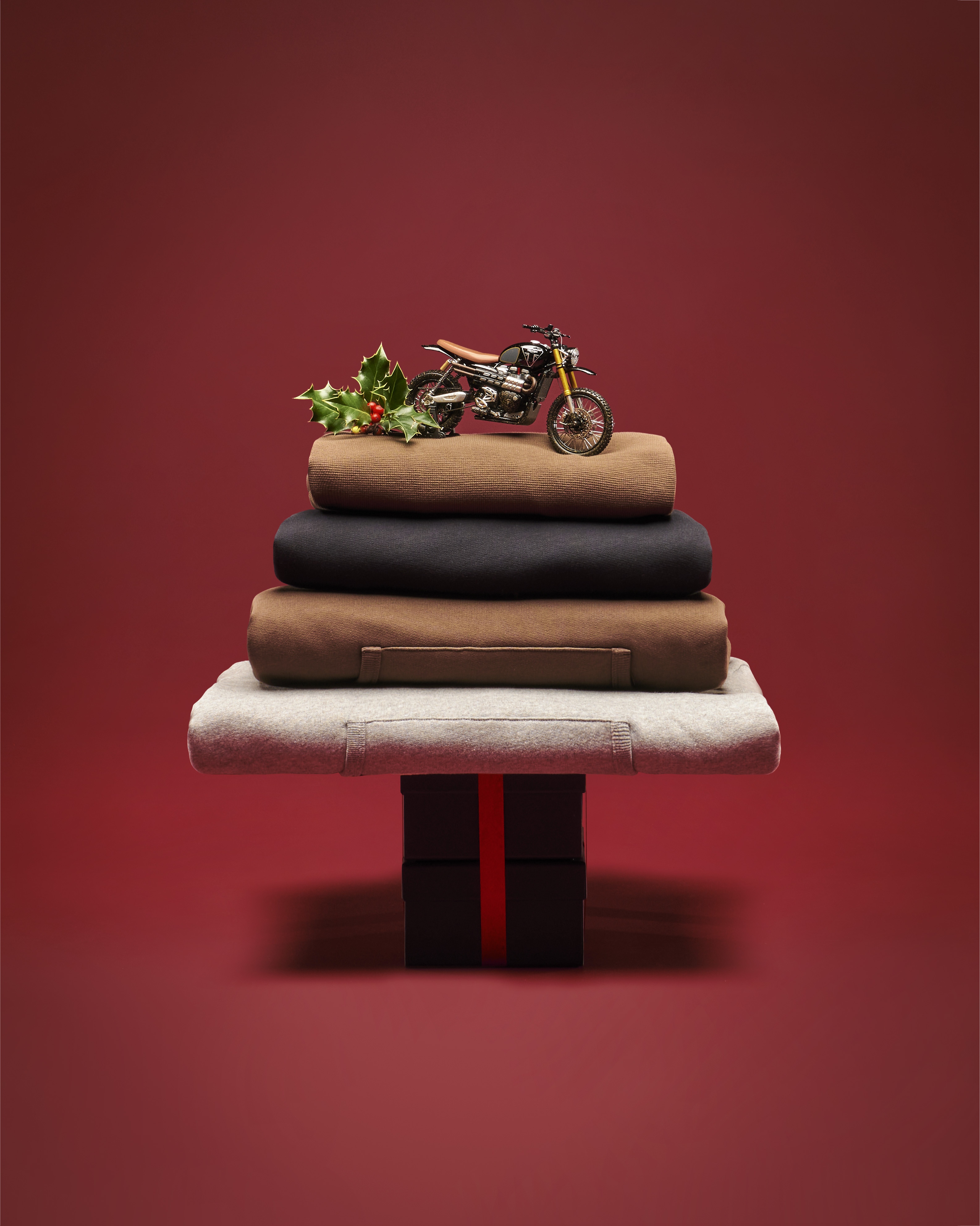 GIFTS UNDER £100