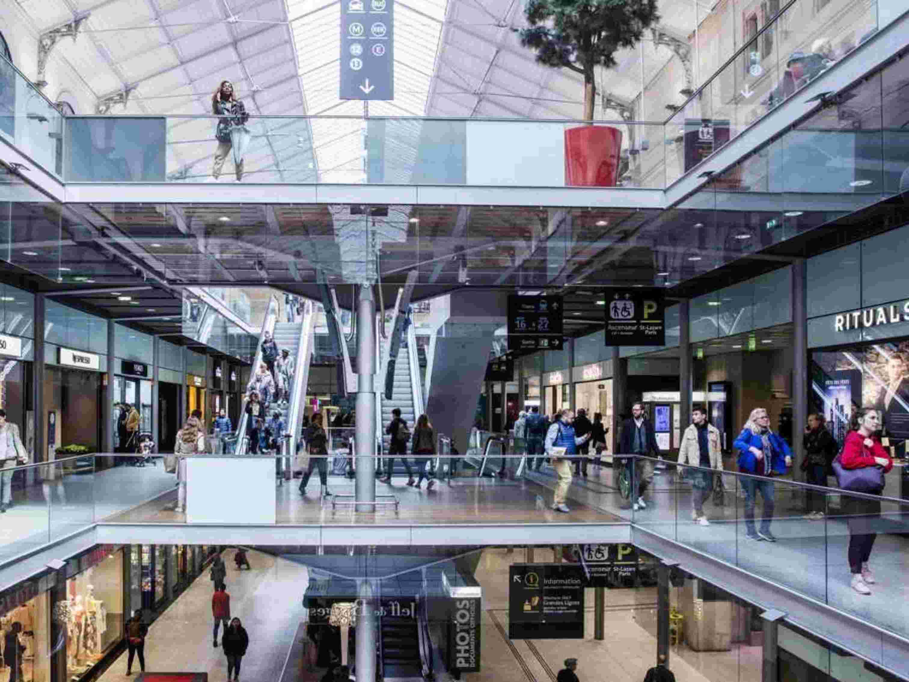 gare st lazare/10