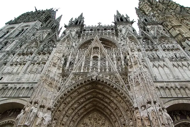cathedrale-rouen.webp
