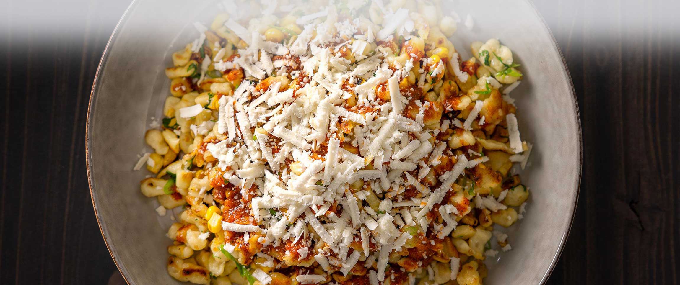 Hero - Full Width/Performancefoodservice-recipe-esquitesspaetzle-herofull