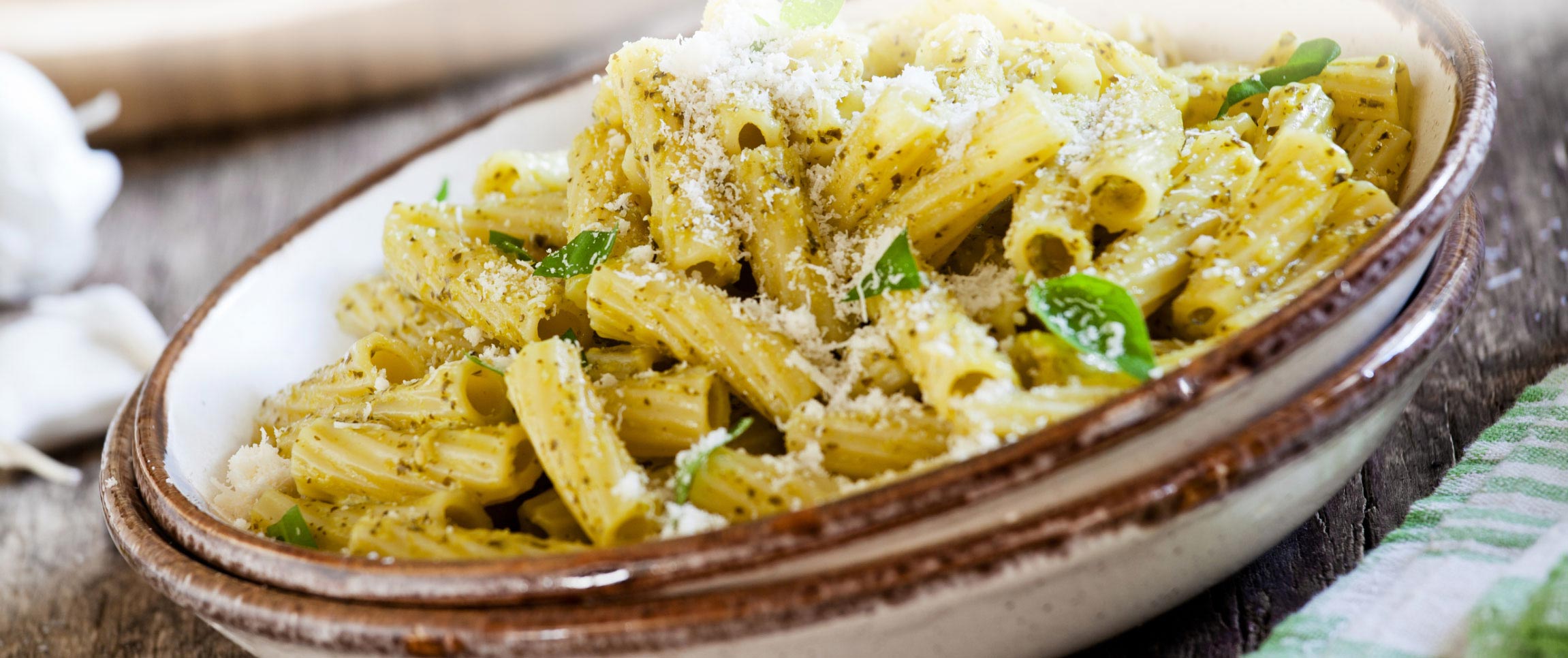 Articles/performancefoodservice-GetInspired-kids-healthy-menu-heroFull