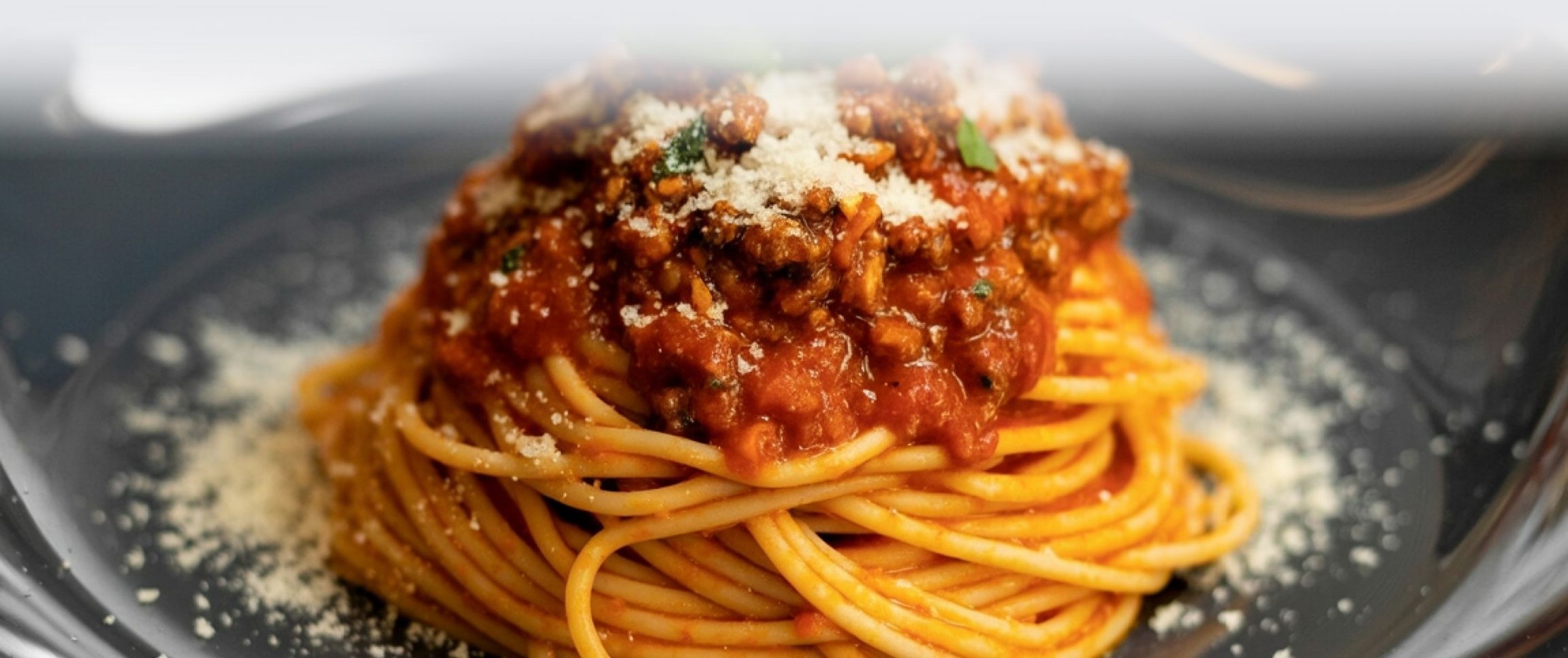 Hero - Full Width/performancefoodservice-Recipes-Spaghetti_Mandolino_Bolognese-herofull