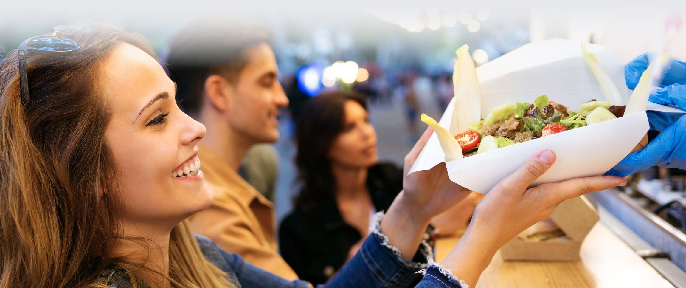 Articles/performancefoodservice-GetInspired-Keep_On_Truckin-herofull