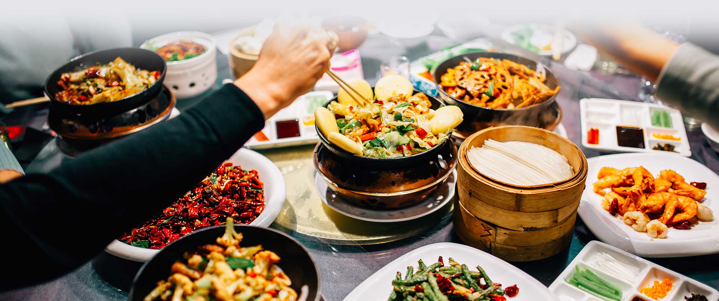 Articles/performancefoodservice-GetInspired-Service_Fit_for_a_Dragon-herofull