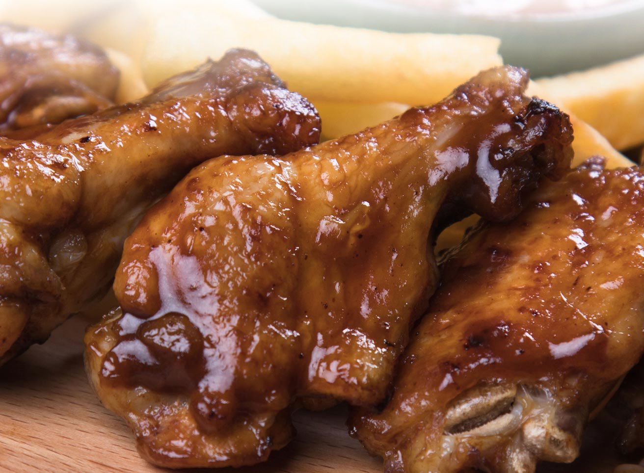 Hero - Half Width/performancefoodservice-Recipes-POK_POK_WINGS-heroHalf