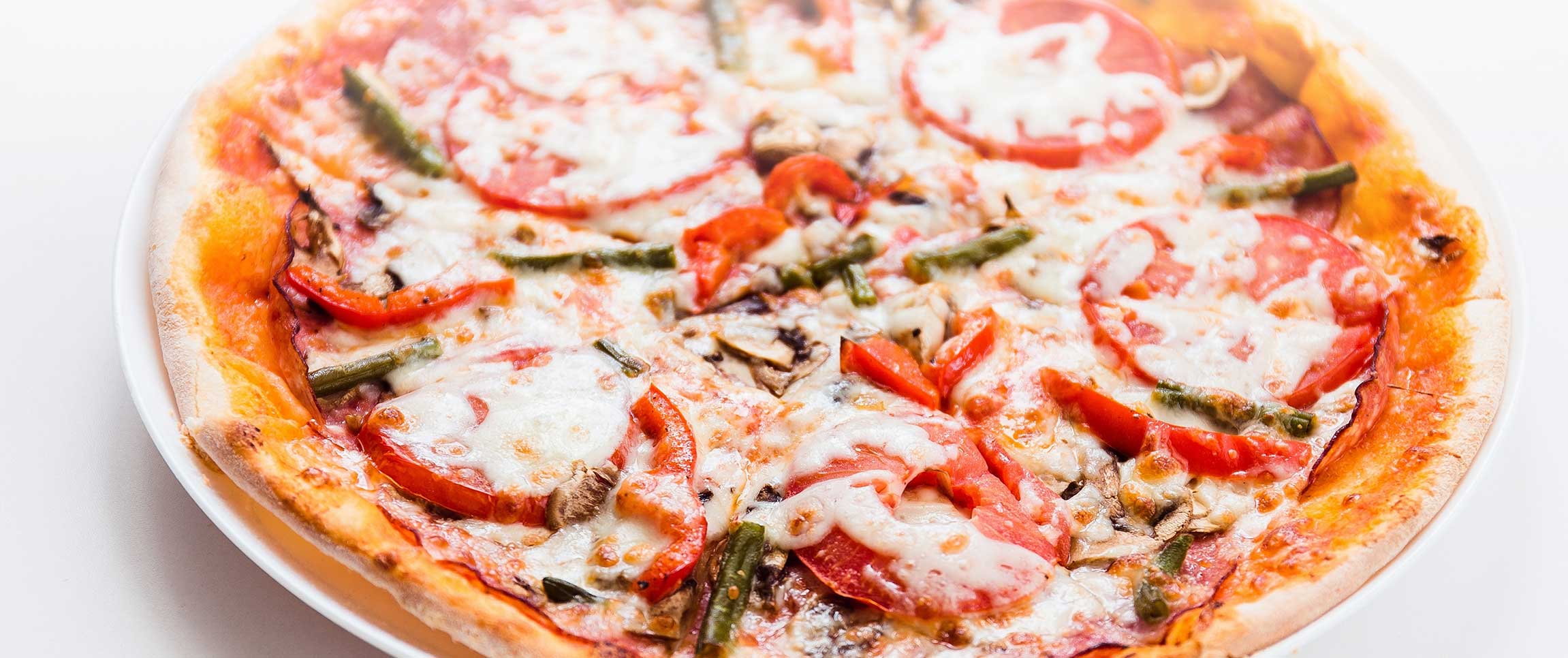 Hero - Full Width/performancefoodservice-Recipes-Bayou_Pizza-HeroFull