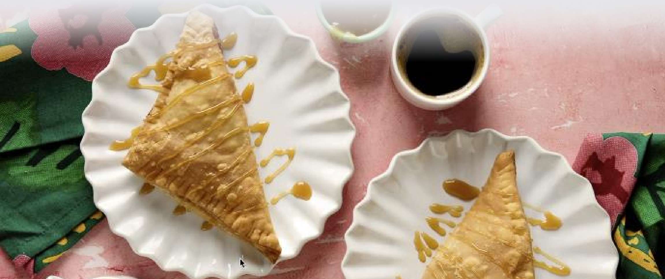 HeroFull/Performancefoodservice-NewInStock-Contigo_Guava_Cream_Cheese_Pastelito-herofull