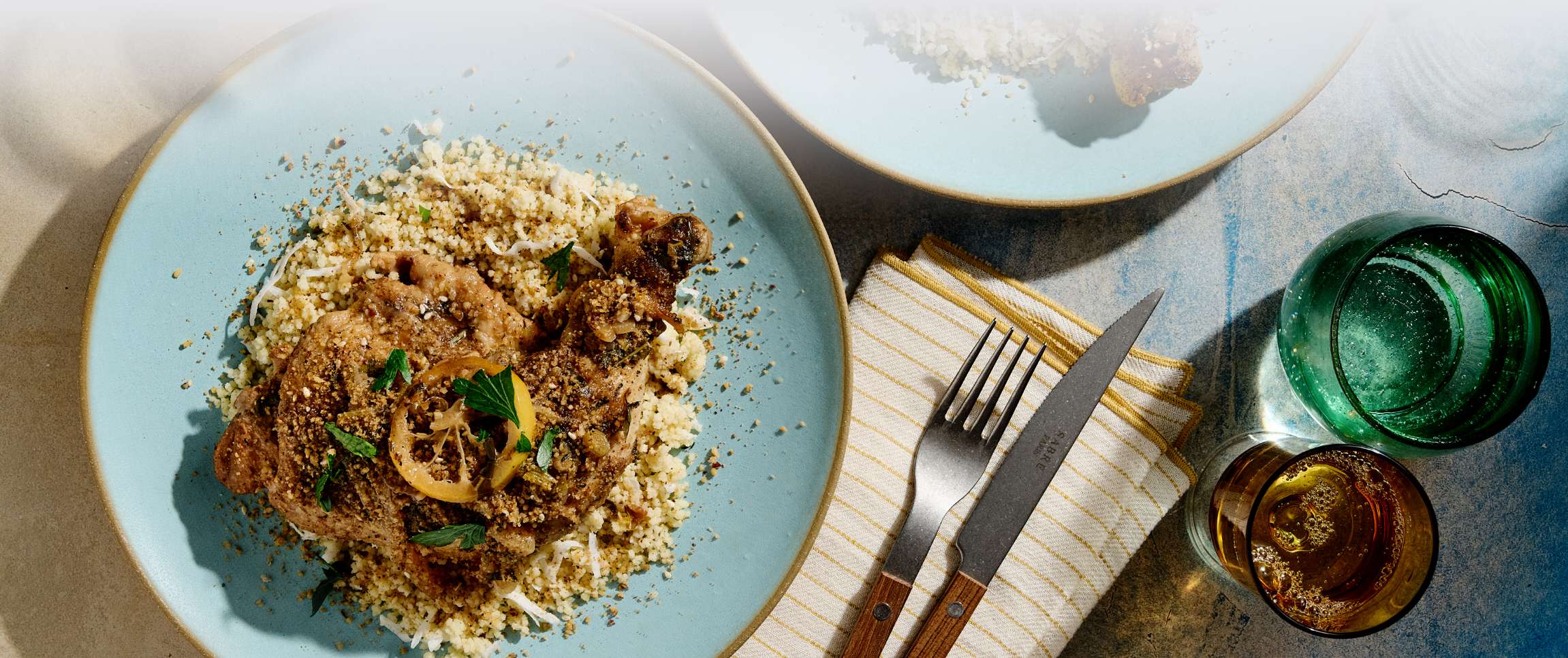Hero - Full Width/Performancefoodservice-Recipes-Lemon_Scented_Quarter_Chicken-herofull