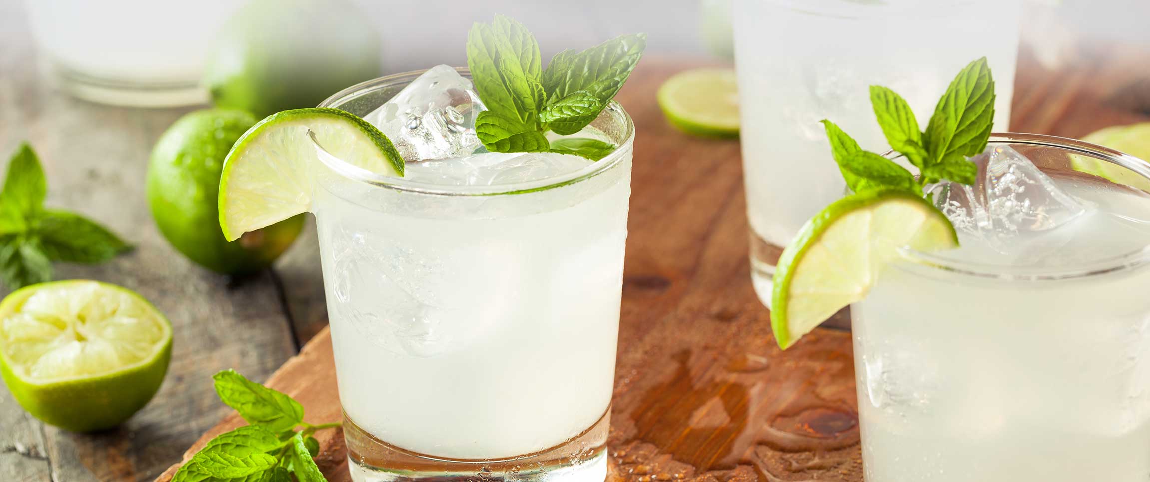 Hero - Full Width/performancefoodservice-Recipe-MintLimeade-Herofull
