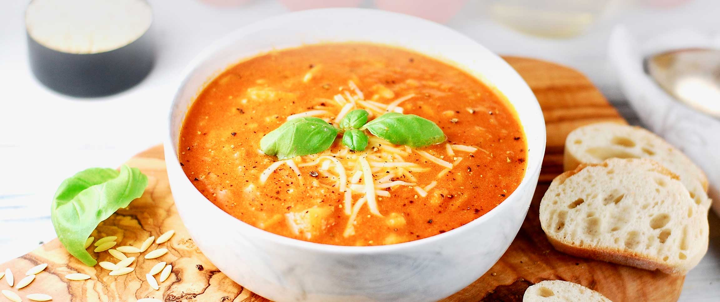 Hero - Full Width/performancefoodservice-Recipe-Zesty_Tomato_Soup-HeroFull