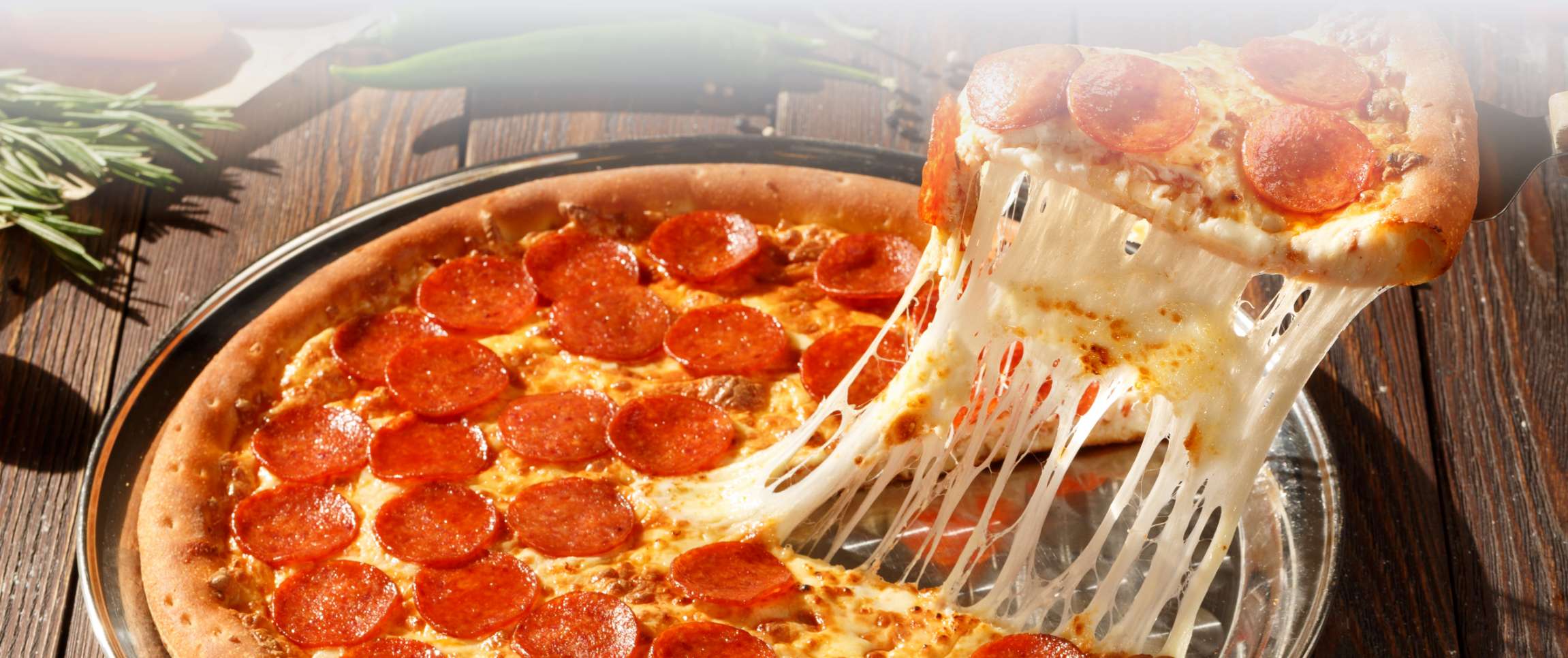 HeroFull/Performancefoodservice-NewInStock-Assoluti_Pepperoni-herofull