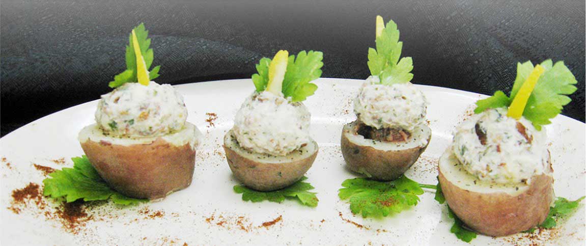 Hero - Full Width/performancefoodservice-Recipes-POTATOSTRIPSTEAK-heroFull