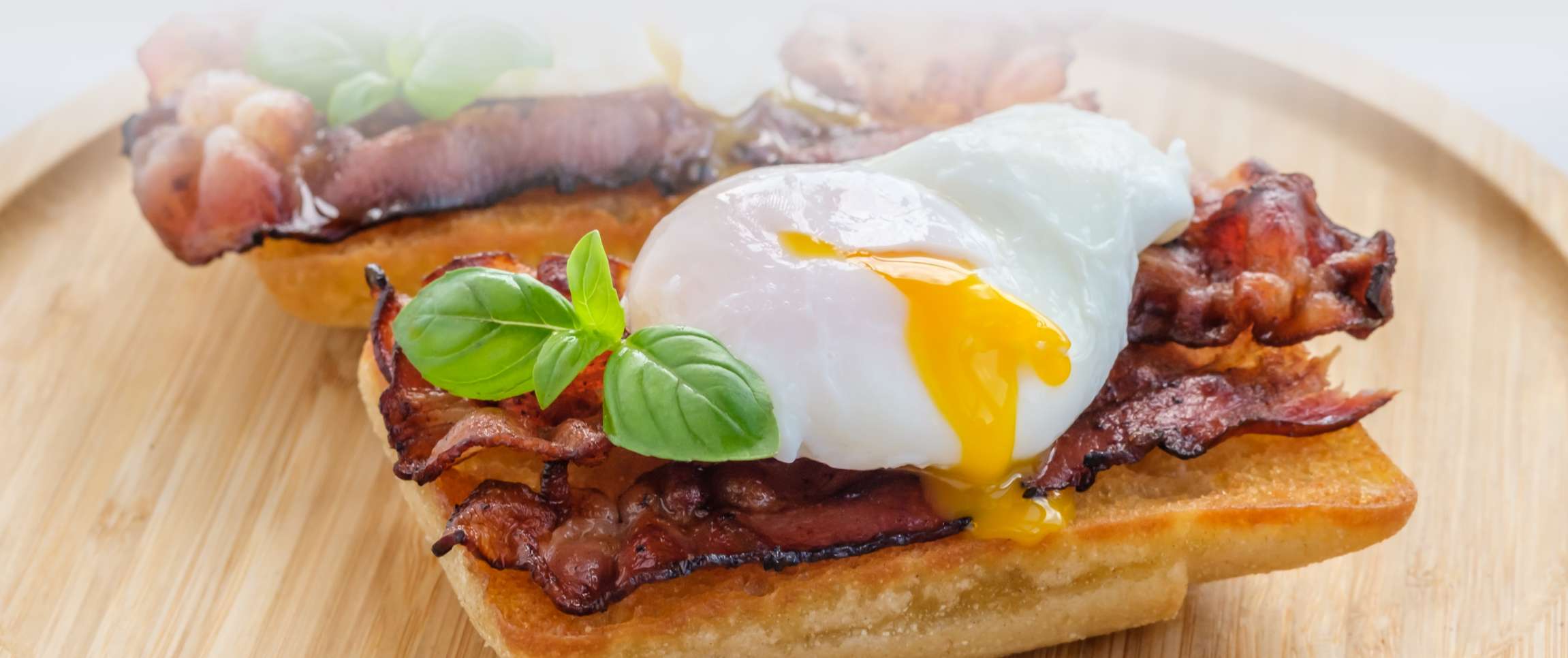 HeroFull/Performancefoodservice-NewInStock-Ridecrest_West_Creek_SilverSource_Bacon-herofull