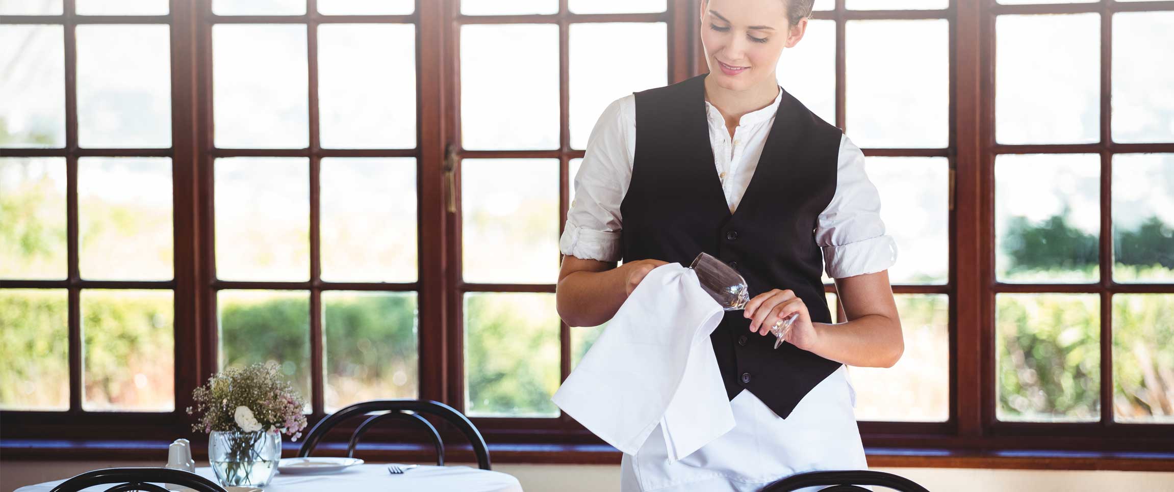 Articles/performancefoodservice-GetInspired-SideWork-heroFull