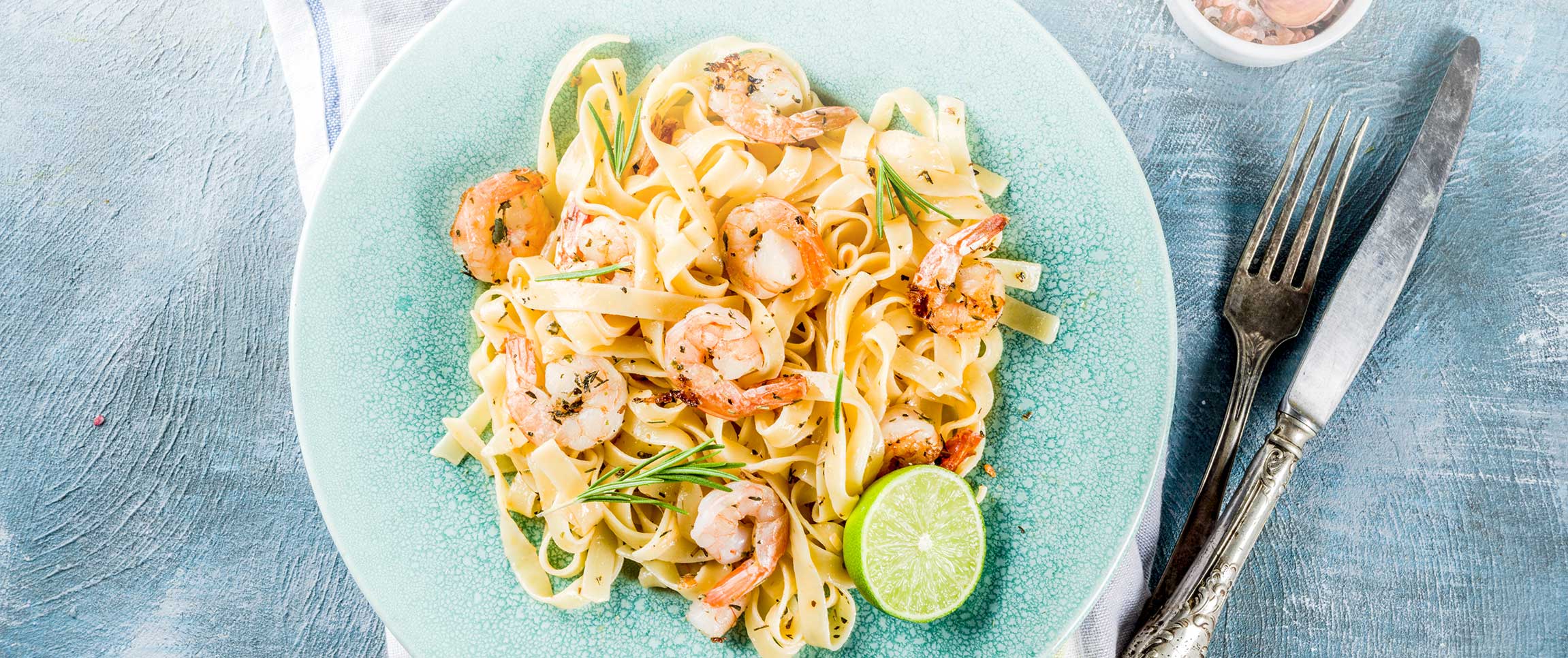Hero - Full Width/performancefoodservice-Recipes-MangoShrimpPasta