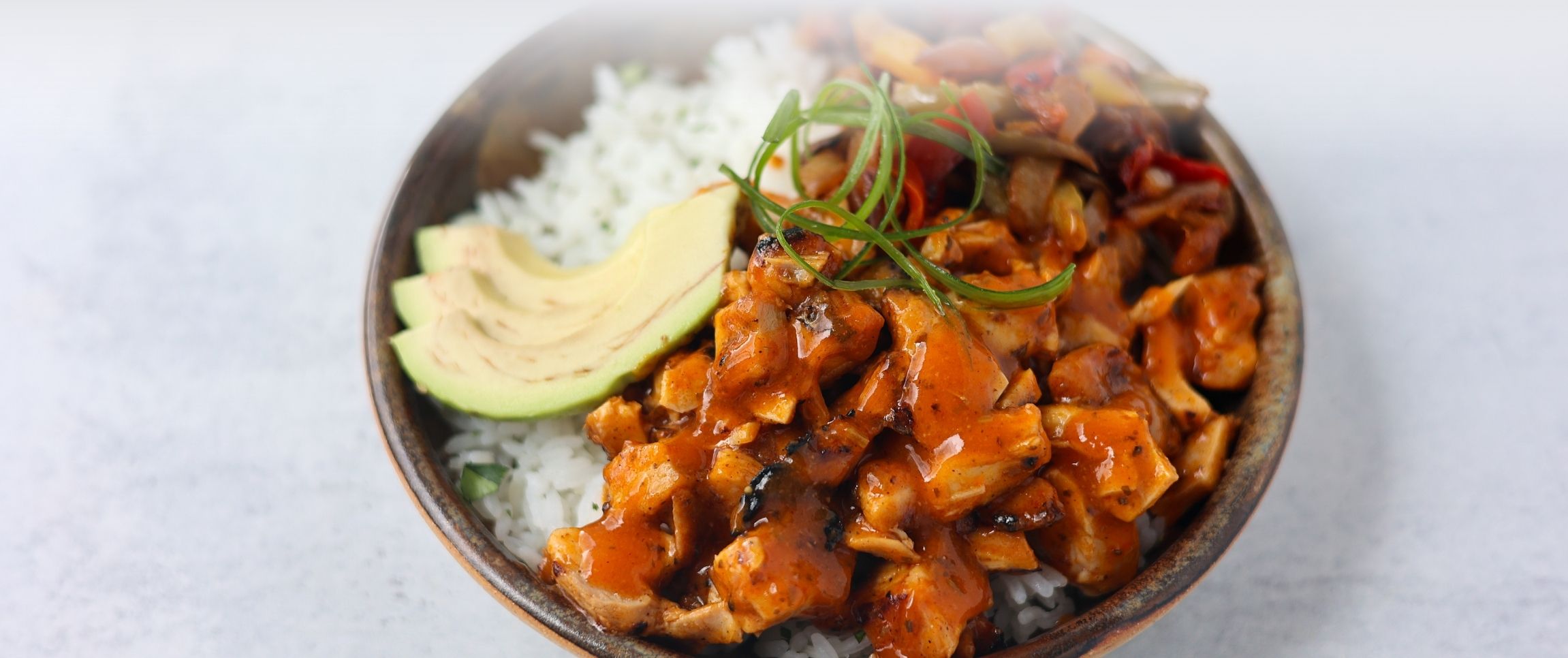 Hero - Full Width/performancefoodservice-Recipes-Chili_Chicken_Rice_Bowl-herofull