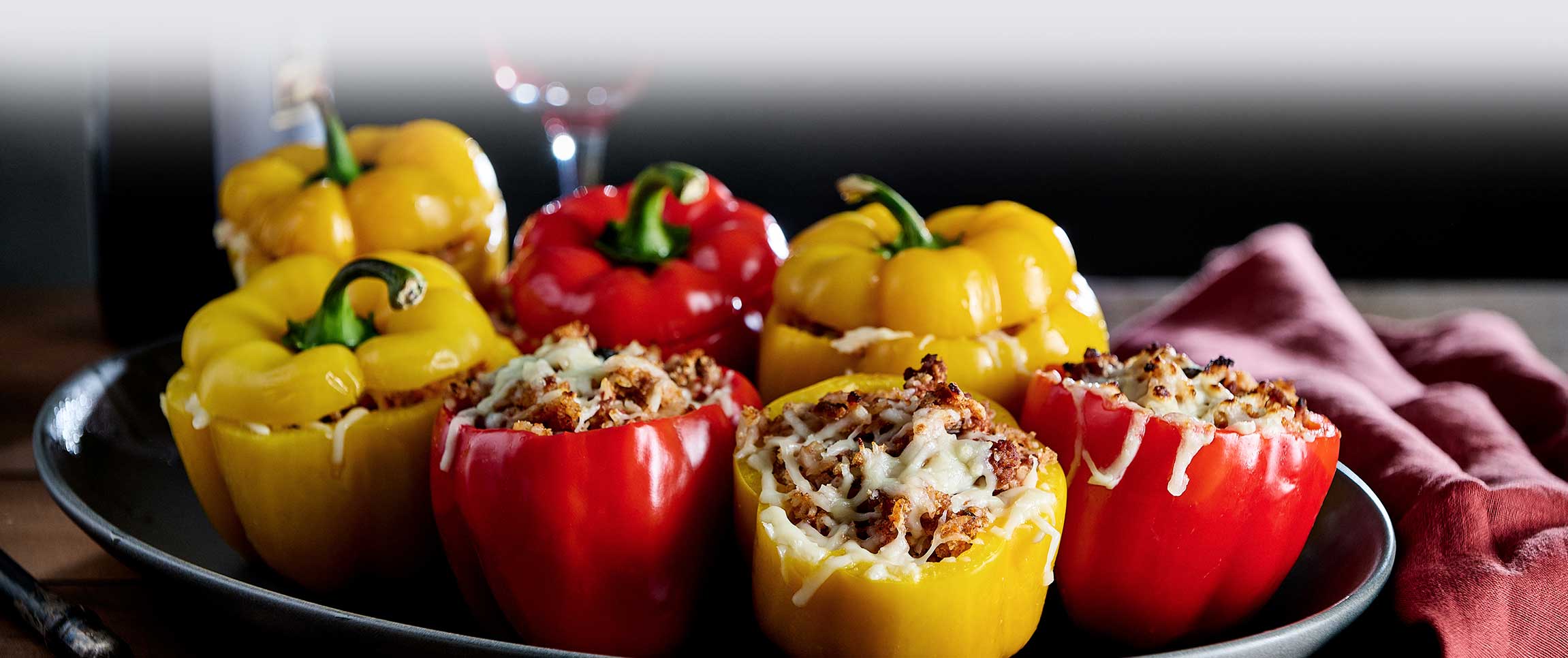Hero - Full Width/Performancefoodservice-DISHRecipes-BraveheartSicilianStuffedPeppers-herofull