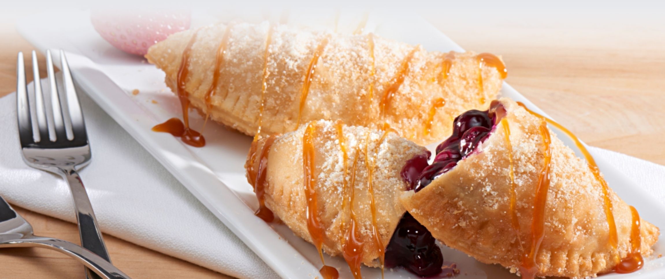 Hero - Full Width/performancefoodservice-Recipes-Fruit-Filled_Empanadas-HeroFull