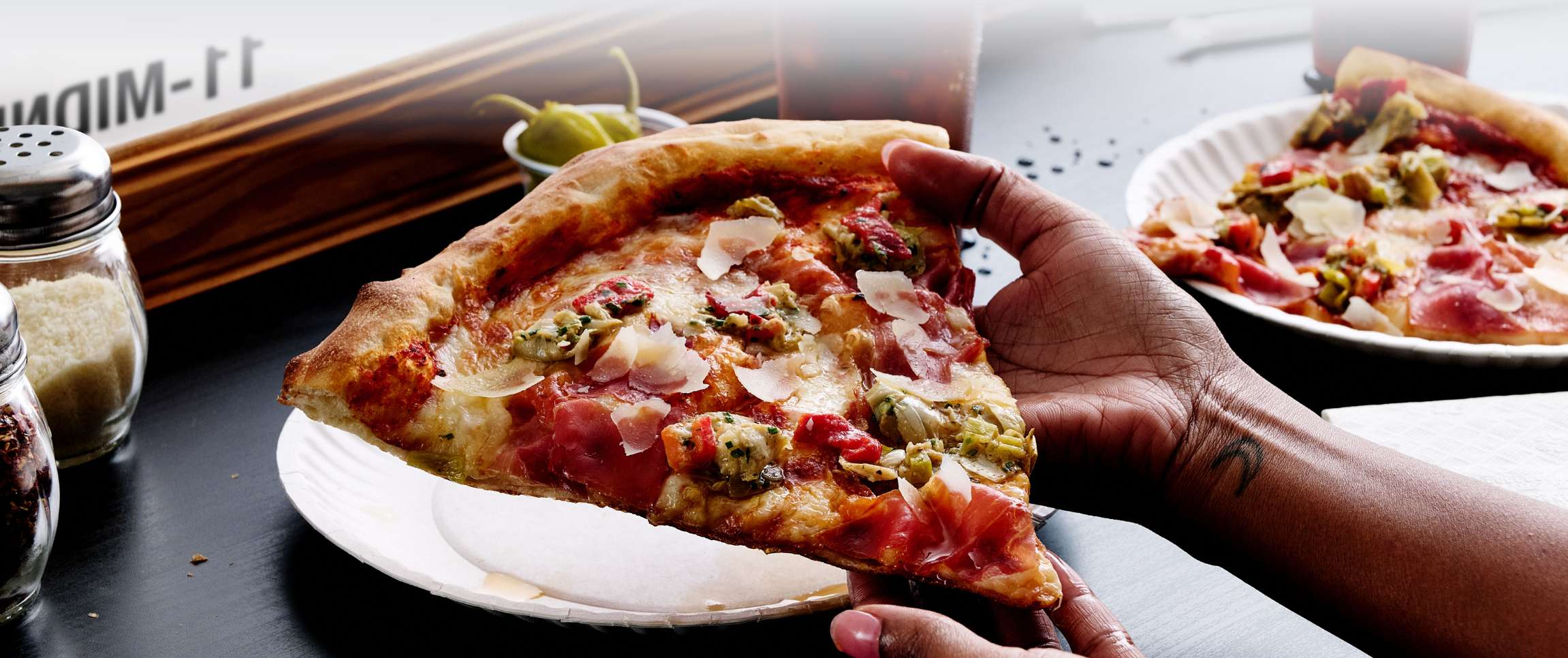 Hero - Full Width/Performancefoodservice-DISHRecipes-Garlic_Pesto_Pizza-herofull