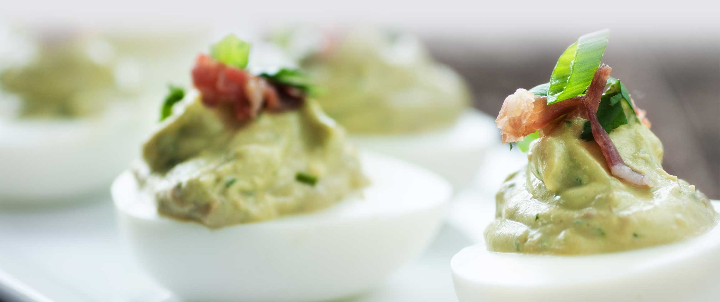 Hero - Full Width/performancefoodservice-recipes-ProsciuttoDeviledEggs-herofull