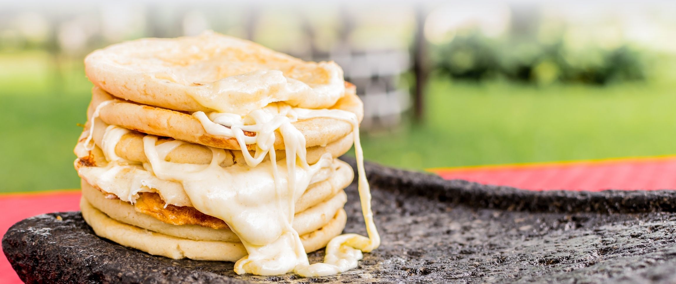 HeroFull/performancefoodservice-NIS-Contigo_Pupusa_Cheese-herofull