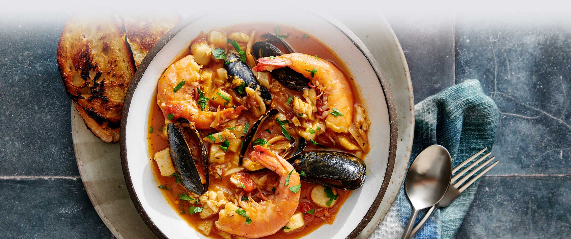 Hero - Full Width/Performancefoodservice-DishRecipes-PumpkinCioppino-HeroFull