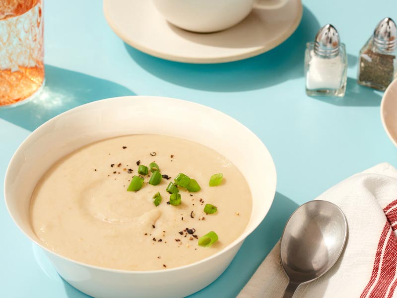 Hero - Half Width/performancefoodservice-Recipes-POTATOLEEKSOUP-ft