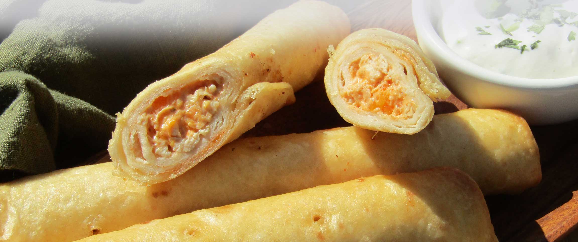 Hero - Full Width/performancefoodservice-Recipe-BuffaloChickenTaquitos-HeroFull