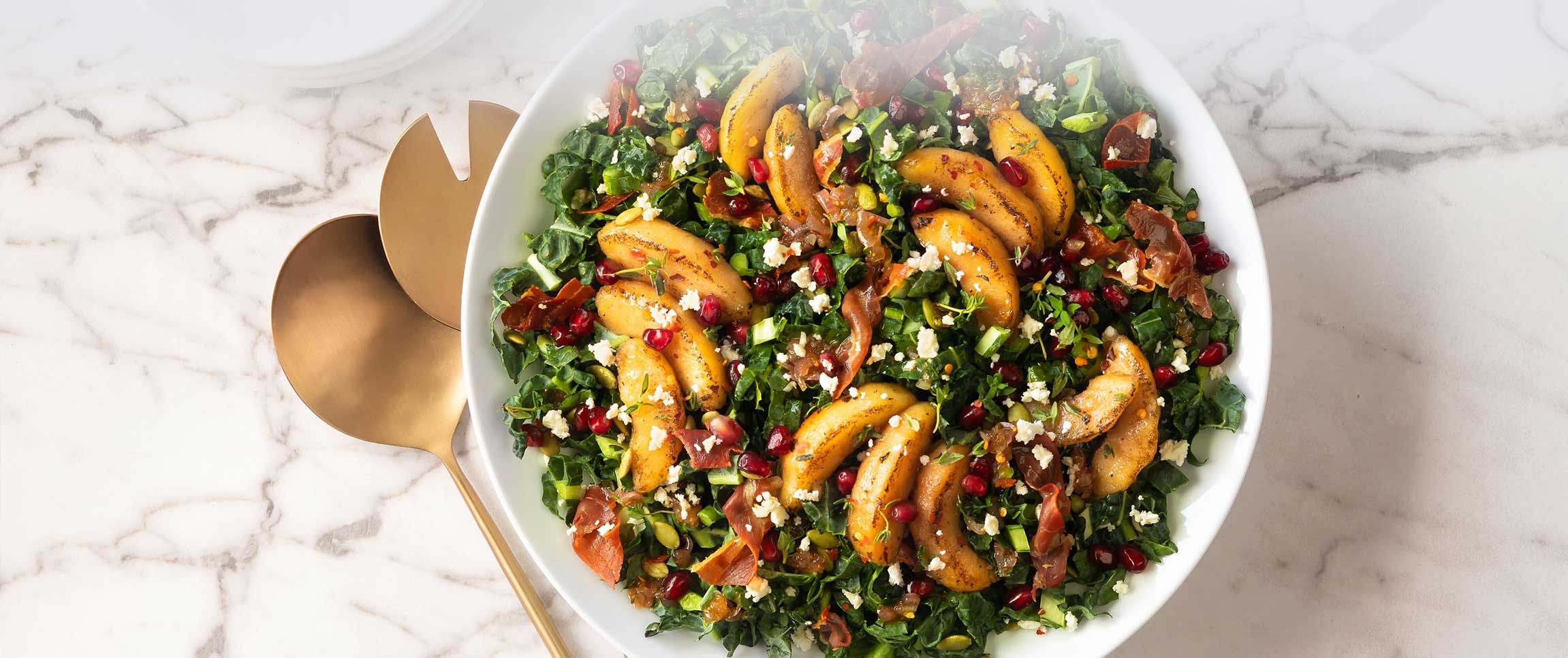 Hero - Full Width/Performancefoodservice-recipe-fujiapplekalesaladsimplot-herofull