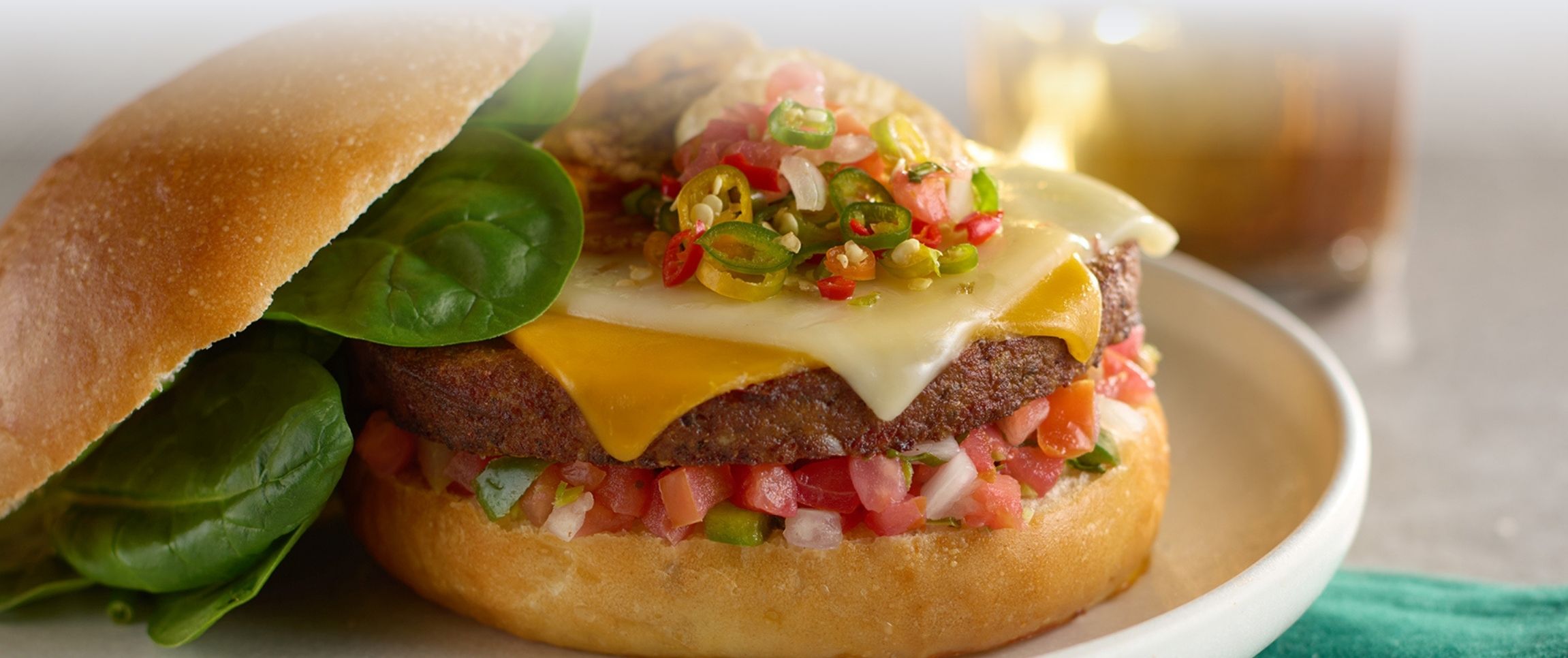 Hero - Full Width/performancefoodservice-Recipes-Thai_Pico_Burger-herofull