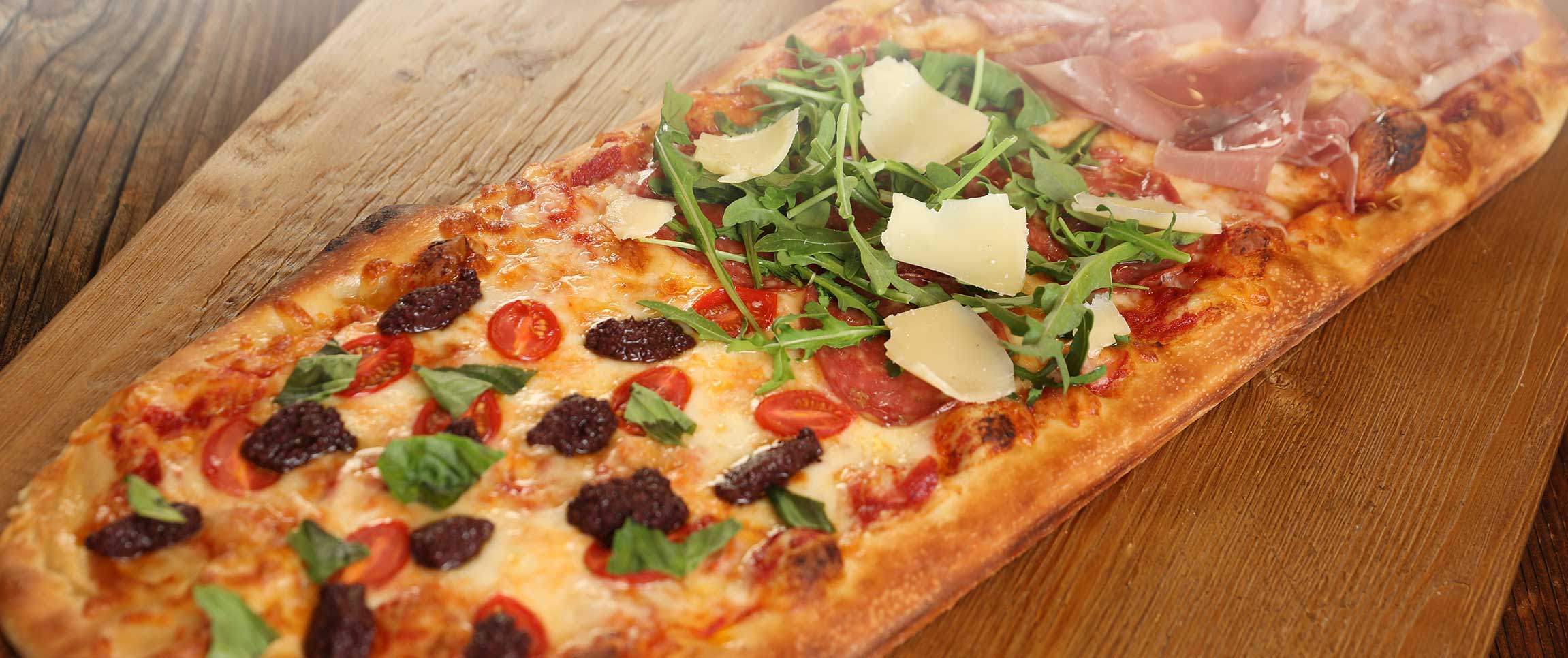 Hero - Full Width/performancefoodservice-Recipes-RomanStylePizza-heroFull