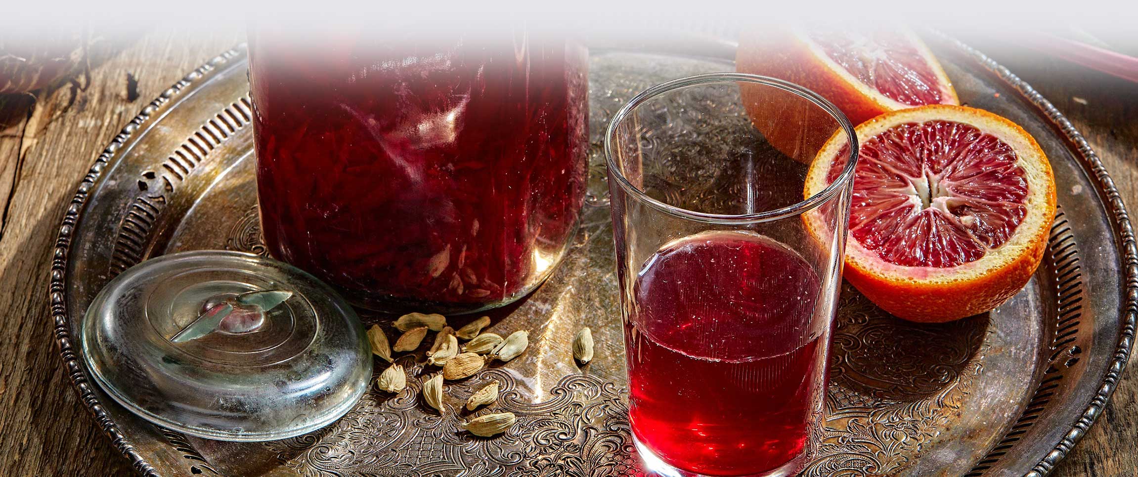 Hero - Full Width/performancefoodservice-recipes-BloodOrangeBeetSippingSour-herofull