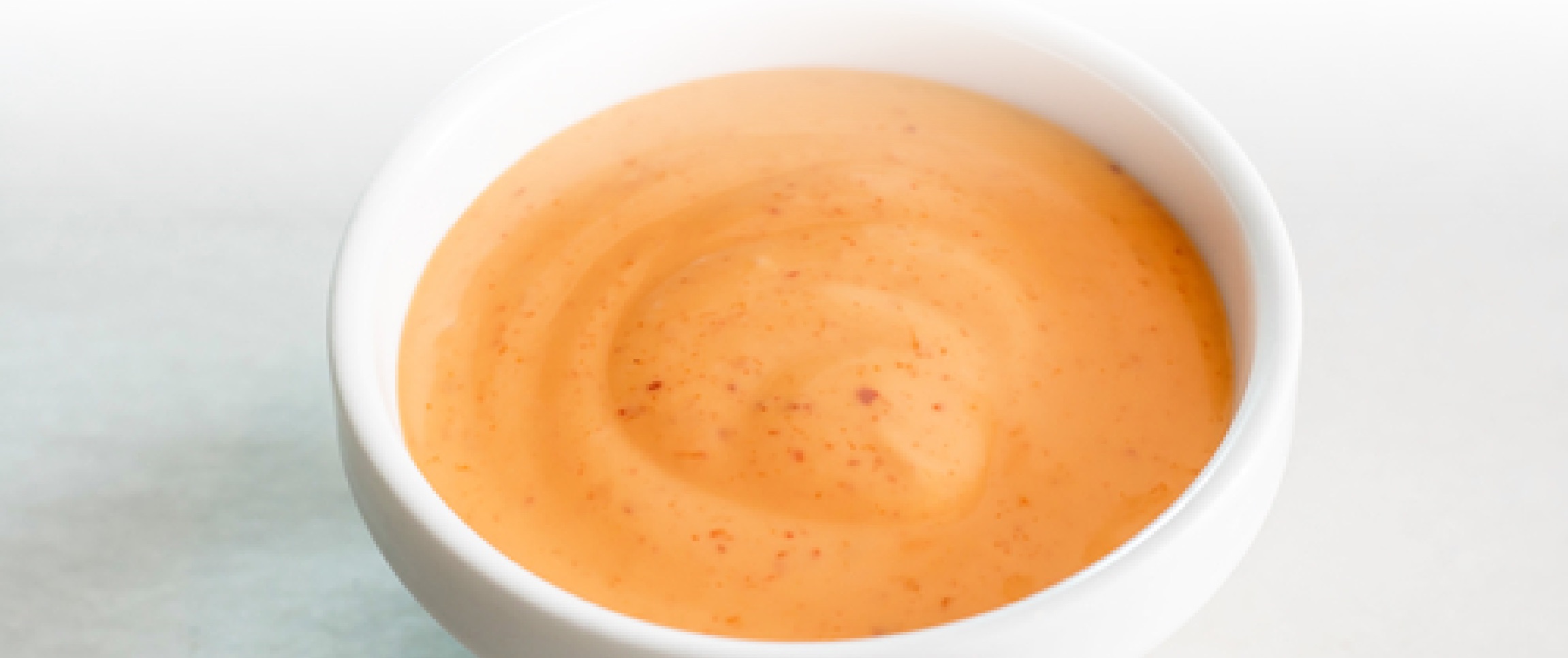Hero - Full Width/performancefoodservice-recipes-cajun-remoulade_heroFull