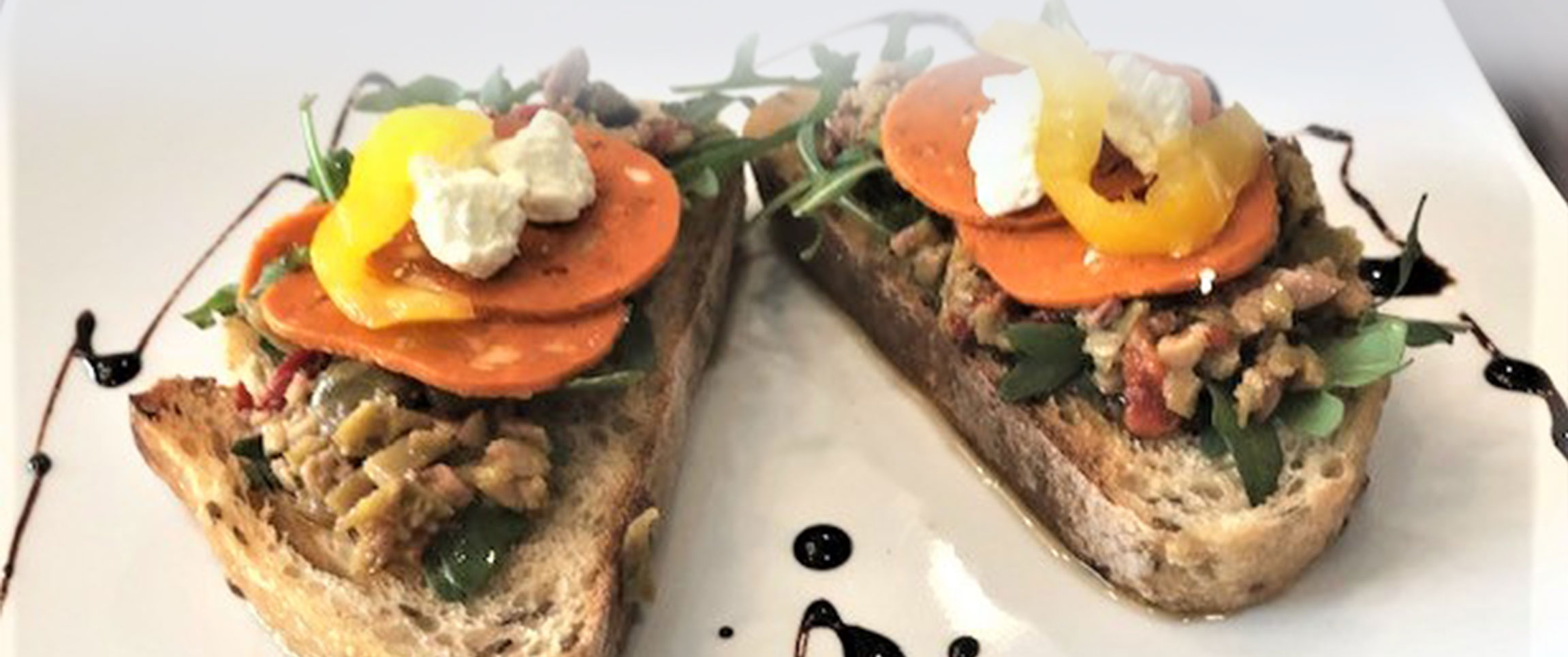 Hero - Full Width/performancefoodservice-recipes-PepperoniBruschetta-herofull