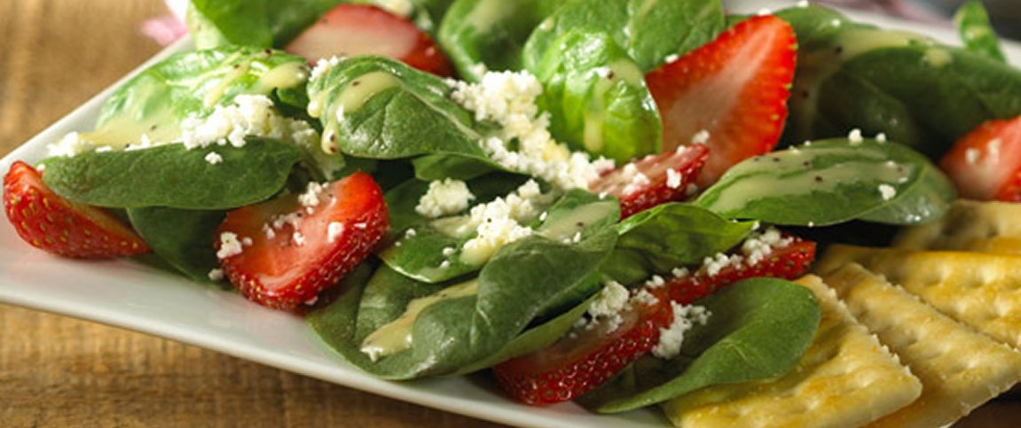 Hero - Full Width/performancefoodservice-Recipes-STRAWBERRYSPINSALAD-heroFull