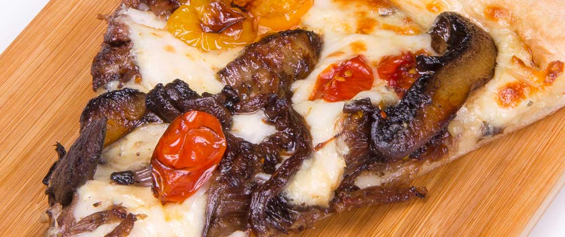 Hero - Full Width/performancefoodservice-Recipes-SHORT_RIB_PIZZA-heroFull